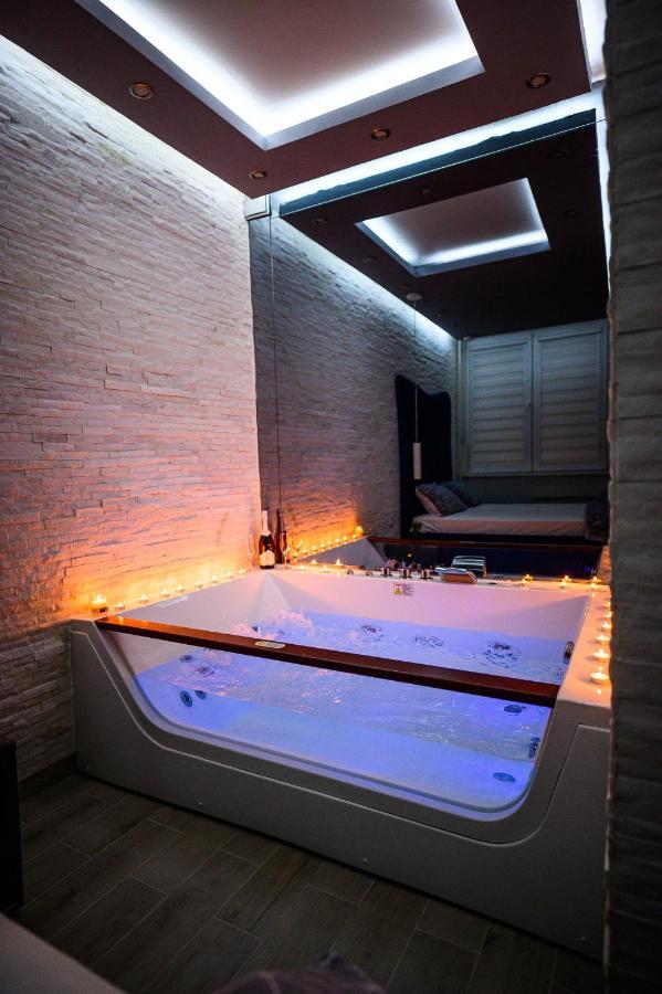 Spa Apartman Grand Nis Ngoại thất bức ảnh